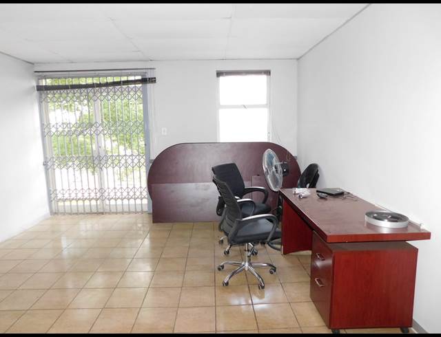132M² OFFICE TO LET IN BORDEAUX