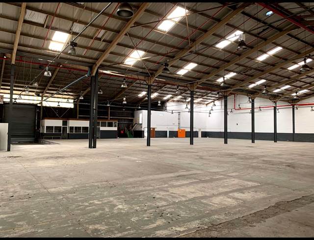 2,304M² WAREHOUSE TO LET IN ELSIES RIVER INDUSTRIAL