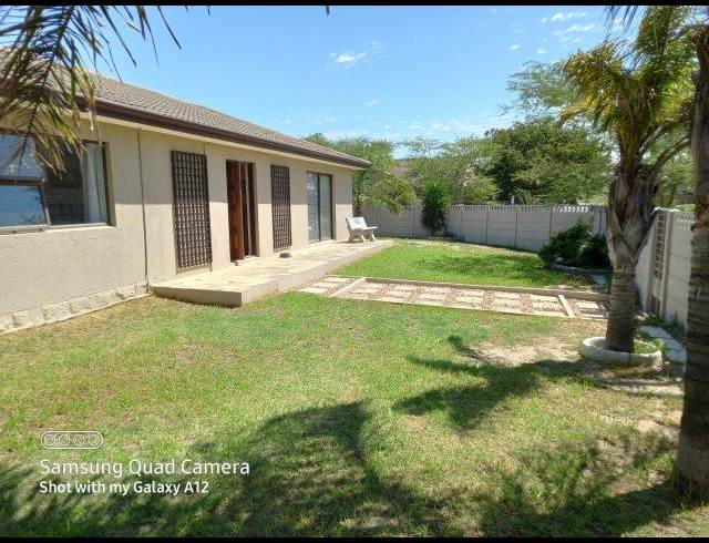 3 bed property to rent in DIE BOS