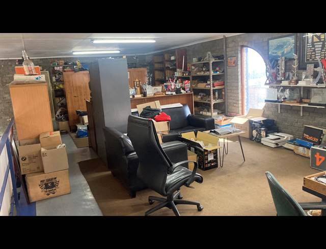 868M² WAREHOUSE TO LET IN KYALAMI