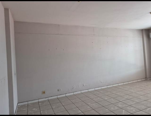 200M² OFFICE TO LET IN STAMFORD HILL
