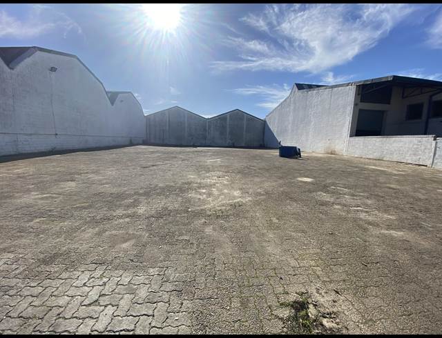 1,000M² WAREHOUSE RENTED IN EPPING INDUSTRIAL