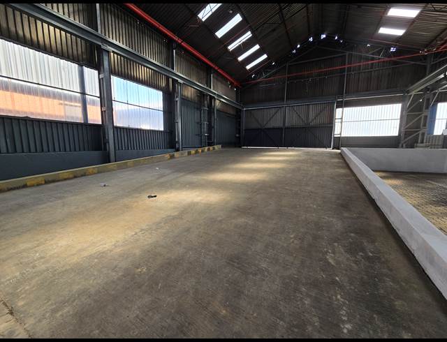 4,751M² WAREHOUSE TO LET IN TUNNEY