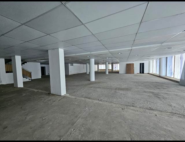 1,452M² BUILDING TO LET IN KRUGERSDORP CENTRAL