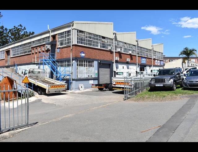 2,100M² WAREHOUSE TO LET IN PINETOWN NORTH INDUSTRIA