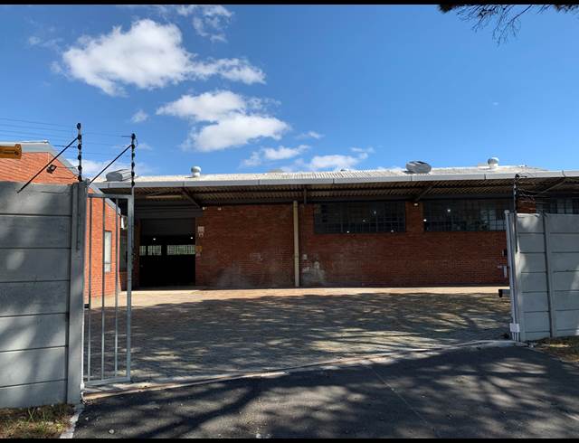 3,189M² WAREHOUSE TO LET IN EPPING INDUSTRIAL
