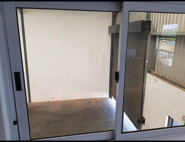 411M² WAREHOUSE TO LET IN ATLAS GARDENS