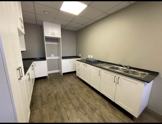 281M² OFFICE TO LET IN RIVONIA