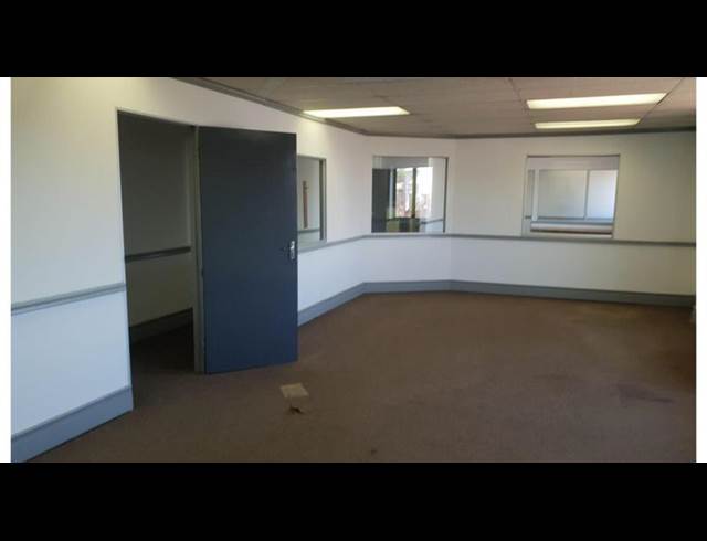 INDUSTRIAL PROPERTY TO RENT IN RANDJESPARK