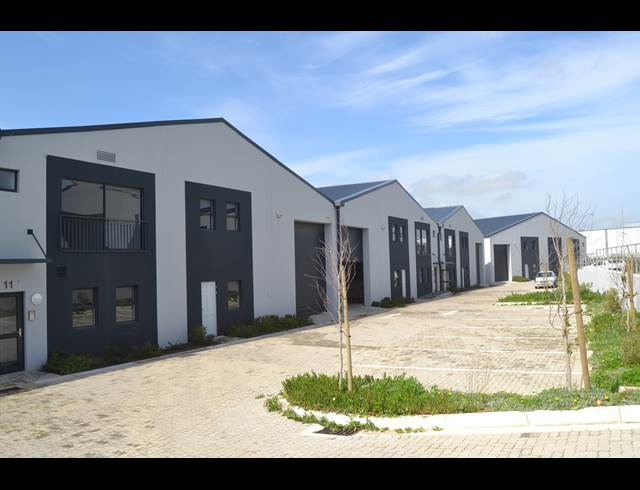 359M² WAREHOUSE TO LET IN RIVERGATE