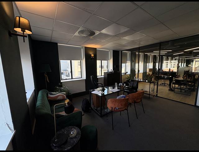 461M² OFFICE TO LET IN CAPE TOWN CITY CENTRE