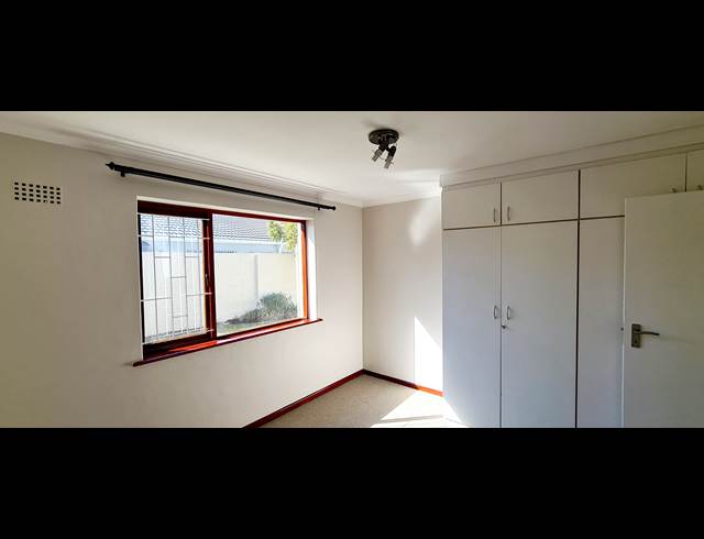 3 bed property to rent in DREYERSDAL