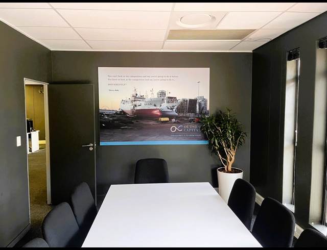 198M² OFFICE TO LET IN WESTLAKE