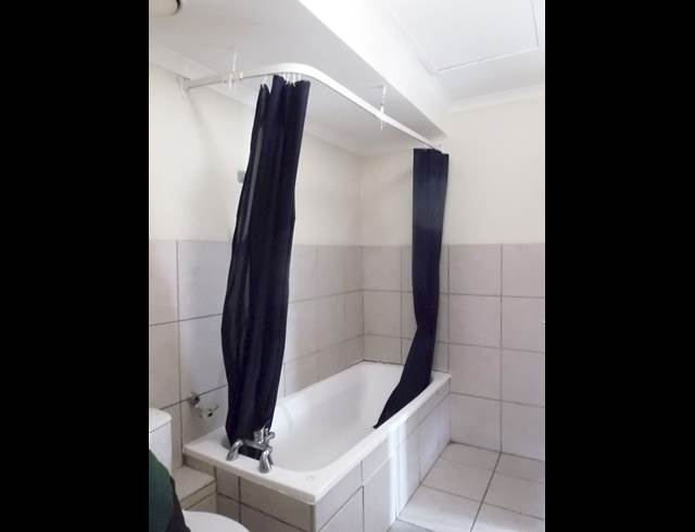 0 bed property to rent in WOODSTOCK