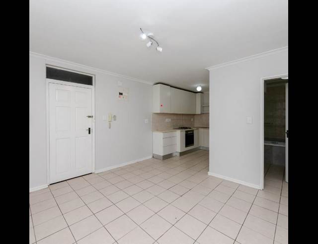 2 bed property to rent in WYNBERG