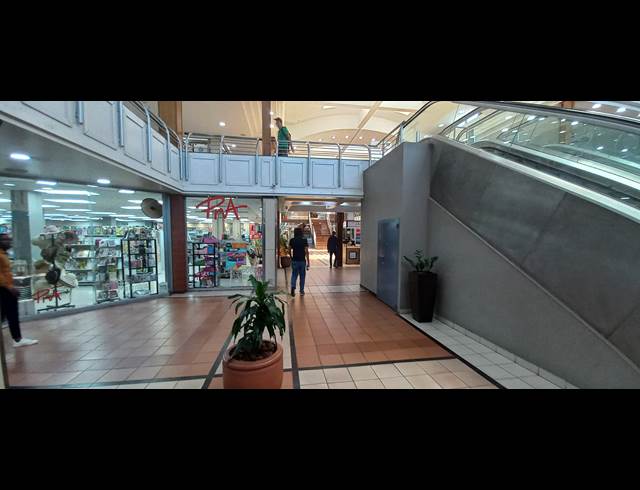 243M² RETAIL TO LET IN BLACKHEATH