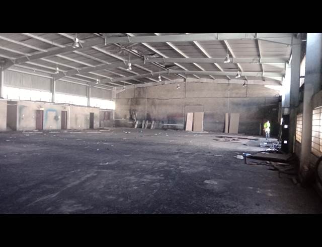 860M² WAREHOUSE TO LET IN SELBY