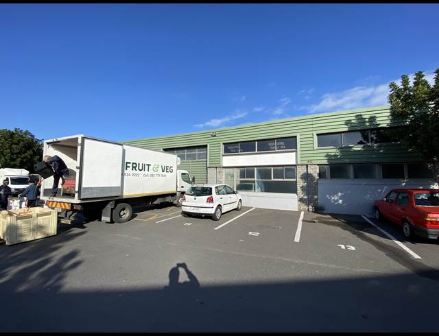 356M² WAREHOUSE TO LET IN EPPING INDUSTRIAL