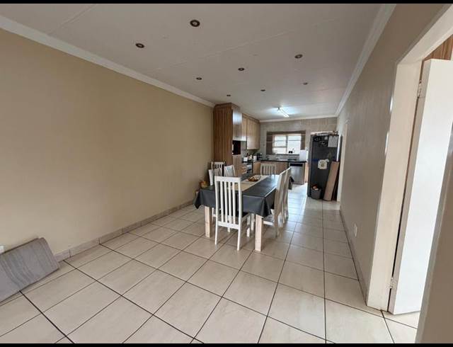 3 BEDROOM PROPERTY TO RENT IN ERASMIA