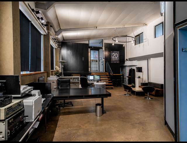 248M² OFFICE TO LET IN BRAAMFONTEIN WERF