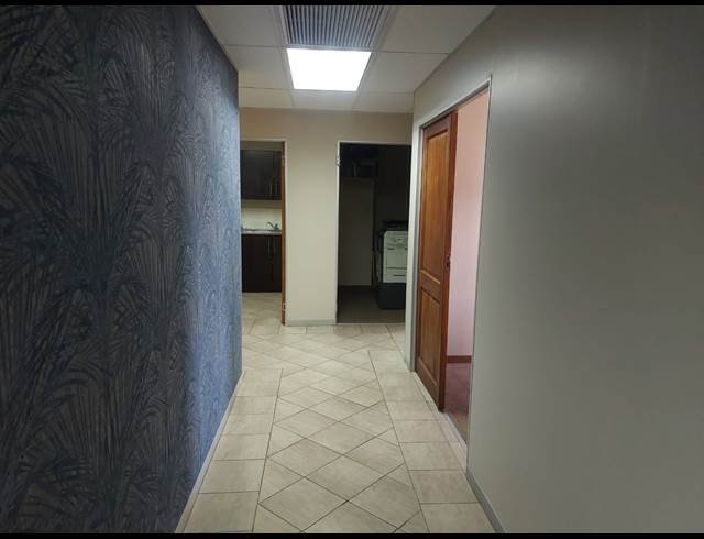 150M² OFFICE TO LET IN TIJGER VALLEI