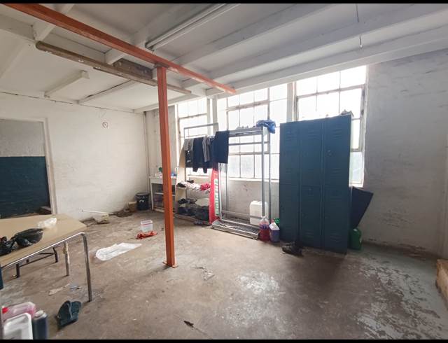 1,061M² WAREHOUSE TO LET IN PINETOWN CENTRAL