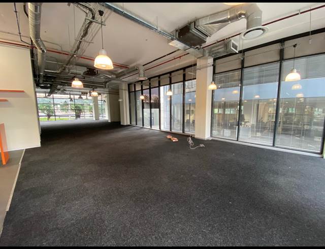 295M² OFFICE TO LET IN ZONNEBLOEM