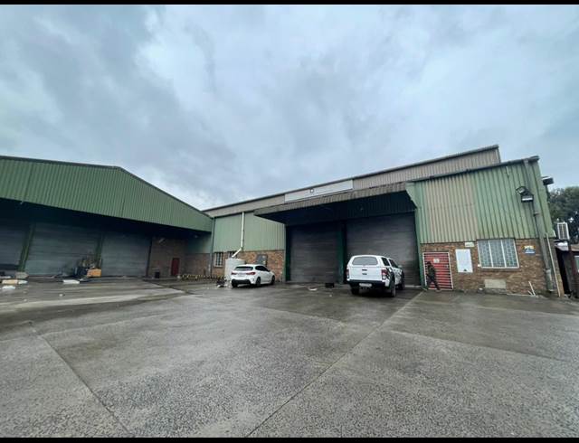 4,600M² WAREHOUSE TO LET IN BEACONVALE
