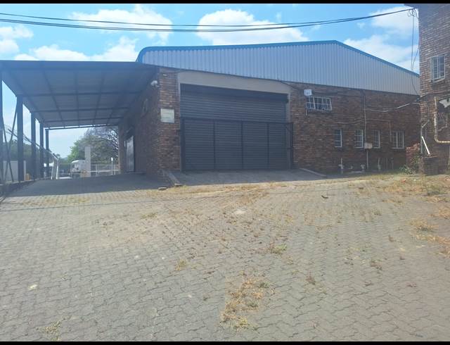 380M² WAREHOUSE TO LET IN NELSPRUIT INDUSTRIAL