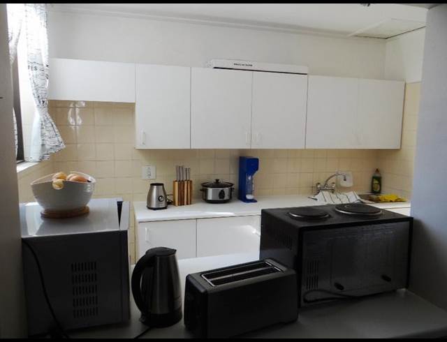 1 BEDROOM PROPERTY TO RENT IN ROSEBANK