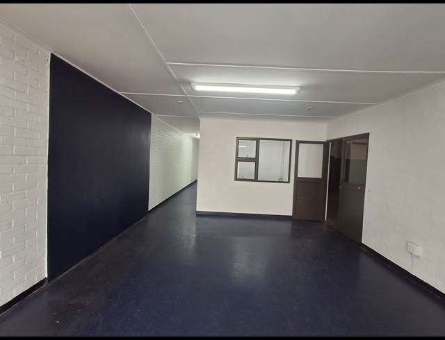 1,001.70M² WAREHOUSE TO LET IN WILSONIA