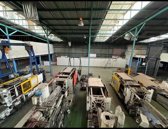 3,563M² WAREHOUSE TO LET IN INDUSTRIA WEST