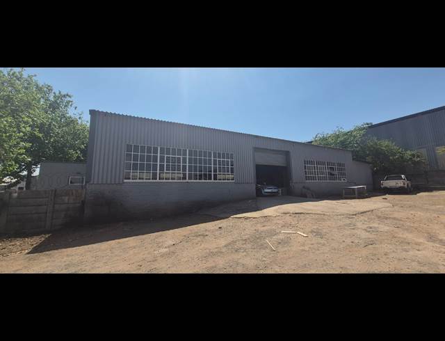 456M² WAREHOUSE TO LET IN ANDERBOLT
