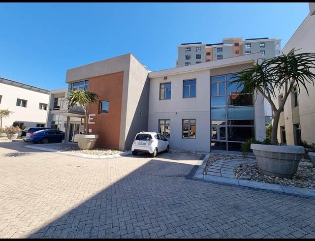 98M² OFFICE TO LET IN CENTURY CITY