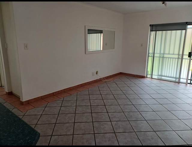 3 bed property to rent in DIE HOEWES