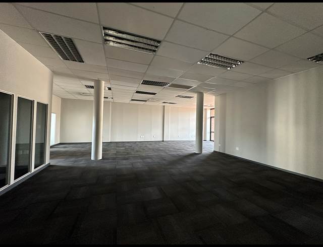 230.80M² OFFICE TO LET IN HIGHVELD TECHNOPARK