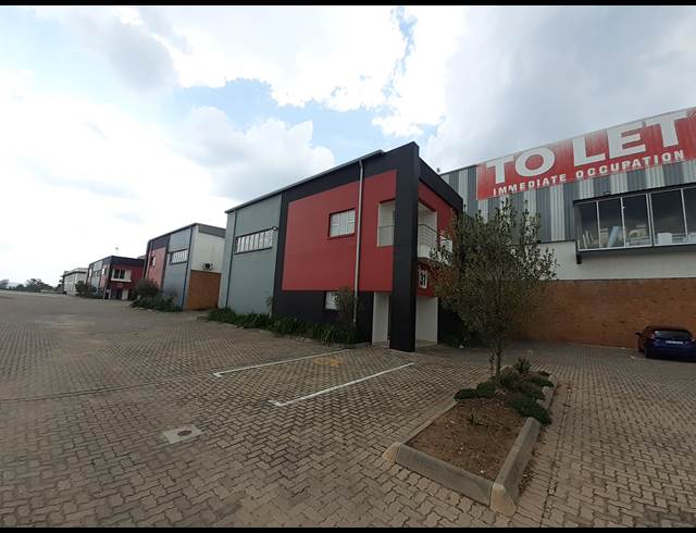 401M² WAREHOUSE TO LET IN LANSERIA