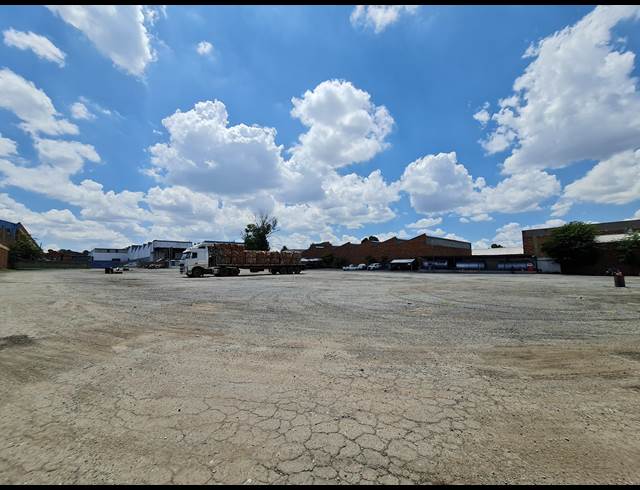 9,464M² INDUSTRIAL YARD TO LET IN ELANDSFONTEIN