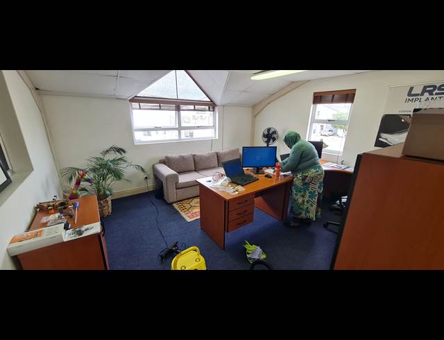 150M² OFFICE TO LET IN DIEP RIVER
