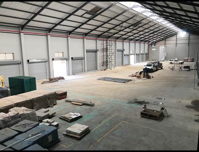 3,310M² WAREHOUSE TO LET IN EPPING INDUSTRIAL