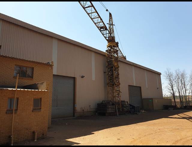 5,230M² WAREHOUSE TO LET IN WADEVILLE