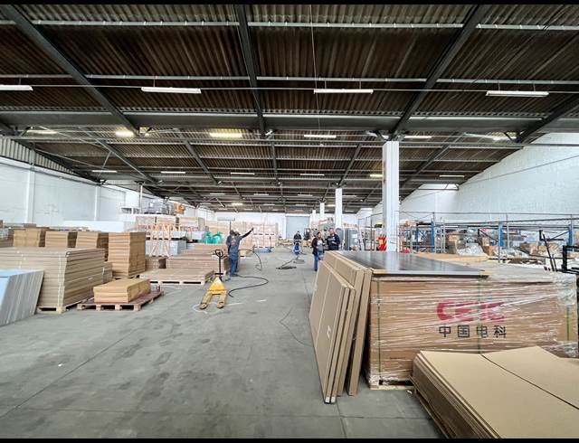 1,810M² WAREHOUSE TO LET IN EPPING INDUSTRIAL