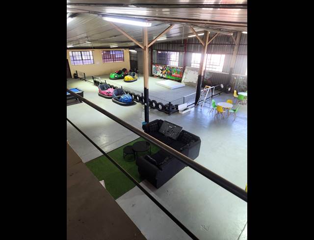 1,200M² WAREHOUSE TO LET IN HARRISMITH