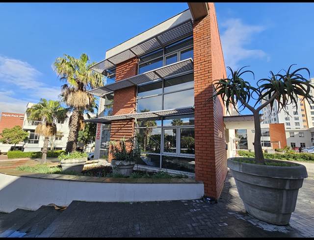260M² OFFICE TO LET IN CENTURY CITY