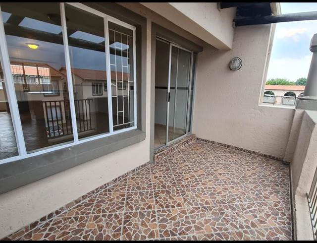 2 BEDROOM PROPERTY TO RENT IN DALPARK EXT 1