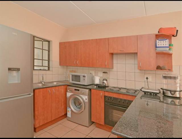 2 bed property to rent in GRAND CENTRAL