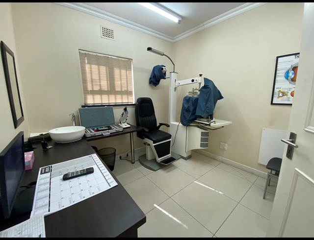 50M² BUSINESS TO LET IN BROOKLYN