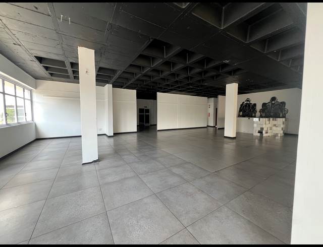 300M² RESTAURANT TO LET IN ILLOVO
