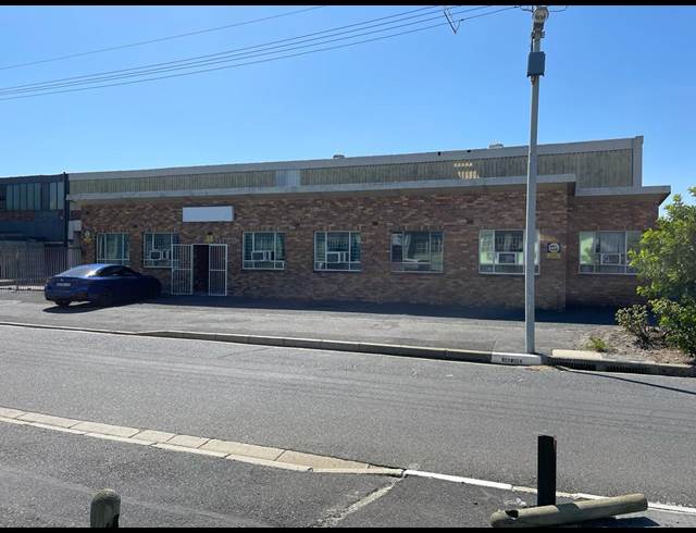971M² WAREHOUSE TO LET IN PAARDEN EILAND
