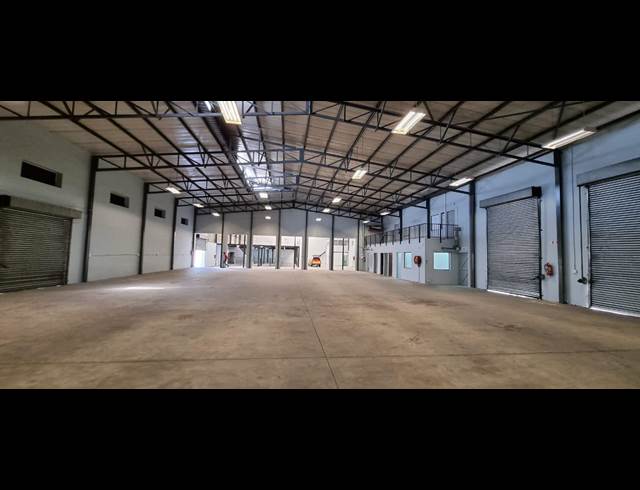 866M² WAREHOUSE TO LET IN AIRPORT INDUSTRIA